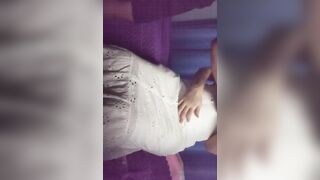 杰哥吮吸骚妇粉嫩乳头91爸爸们觉得如何？