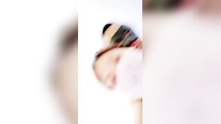 爽翻天的少妇【中篇】激情荡秋千式草逼，让大哥无套抽插，激情上位性感椅，多体位蹂躏爆草，炮击抽插道具玩弄刺激