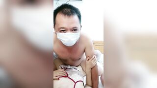 精彩3P名场面【下篇】美少妇激情大战！情趣装白丝美腿，骑乘位操穴边吃屌，轮流着操太骚了