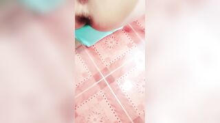中年夫妻的日常性爱，直接了当屌可不小快速打桩销魂口活无套操到喷水