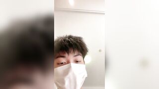 双马尾小萝莉【下篇】娇小身材逼很紧！白丝美腿扶屌插入，小穴很紧骑乘位，后入撞击娇喘声好听