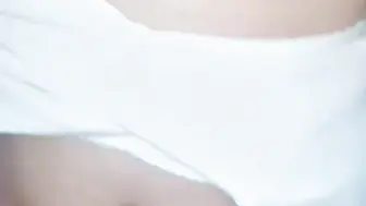 自拍 外流 爸爸在隔壁操妈妈-我在这里操白虎嫩穴妹妹